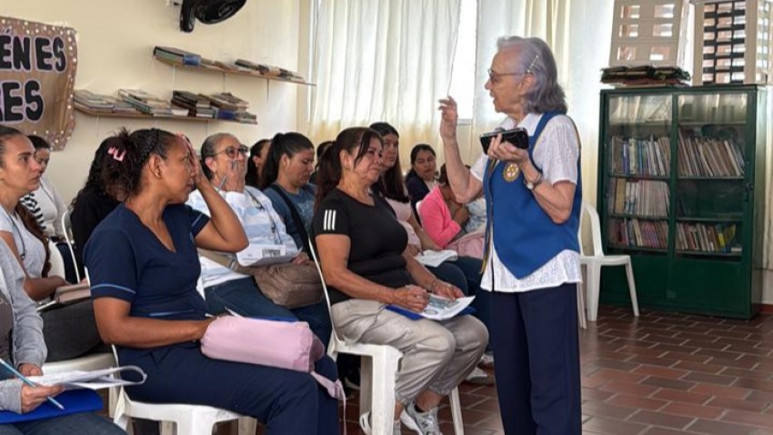 ALFABETIZACIÓN Y EDUCACIÓN BÁSICA: TIENDA DE VALORES, ESCUELA DE FAMILIA, COMEDOR BAMBINOS DEL PADRE PIO Y EMPODERAMIENTO DE NIÑAS.