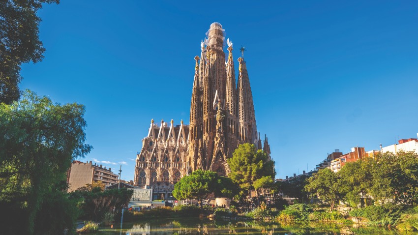 BARCELONA / CONVENCIÓN RI 2027