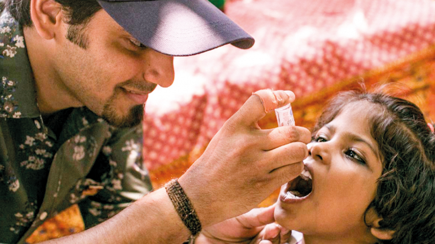 CINCO RAZONES POR LAS QUE DEBEMOS ERRADICAR LA POLIO