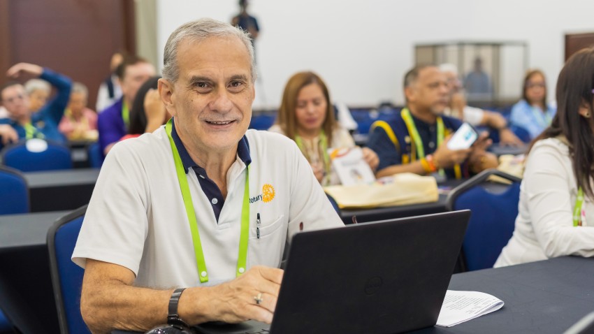 DE LA SILLA A LA ACCIÓN: ¿PARA QUÉ VENIMOS A ROTARY?