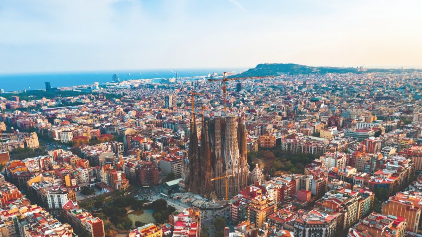 ¡HOLA, BARCELONA!