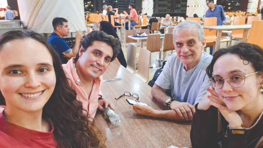 LA ALEGRÍA DE SERVIR:  EL PODER DE LOS JÓVENES QUE TRANSFORMAN COMUNIDADES