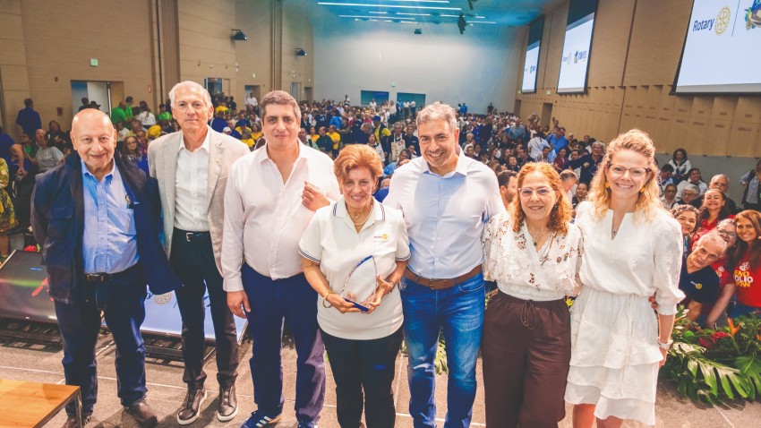 LEYLA JASBON: UNA VIDA DE SERVICIO A LA COMUNIDAD. ENTREGA DEL PREMIO “DAR DE SI ANTES DE PENSAR EN SI”