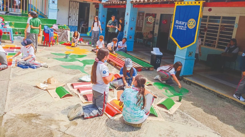 ROTARY INTERNACIONAL:  121 AÑOS SEMBRANDO LIDERAZGO EN LA JUVENTUD